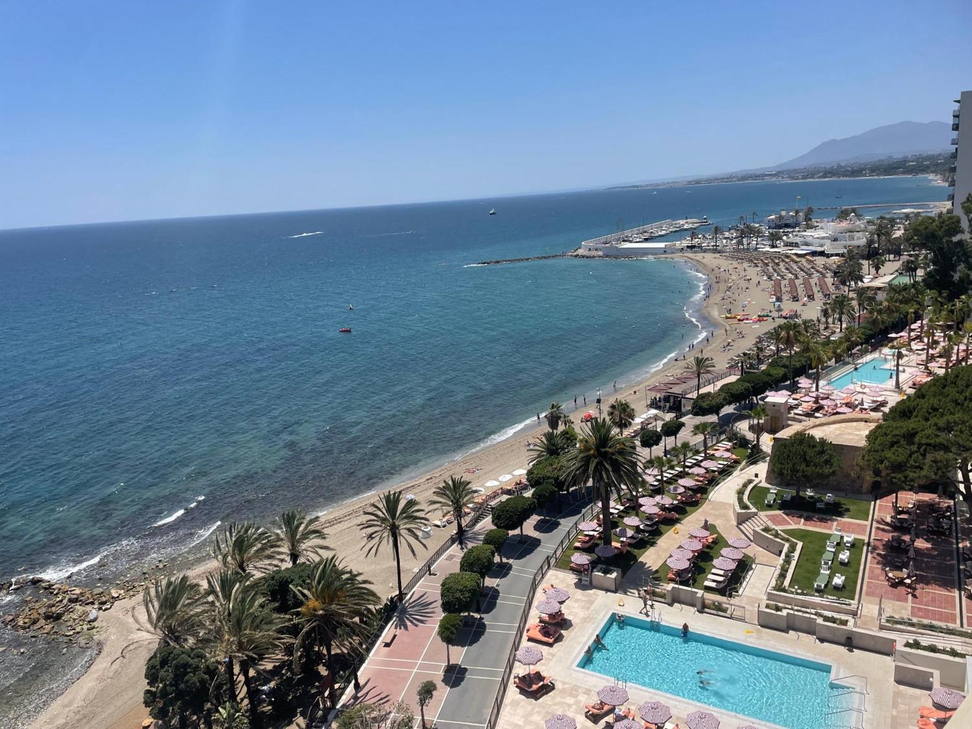Marbella Centre Beachfront & Pool エクステリア 写真